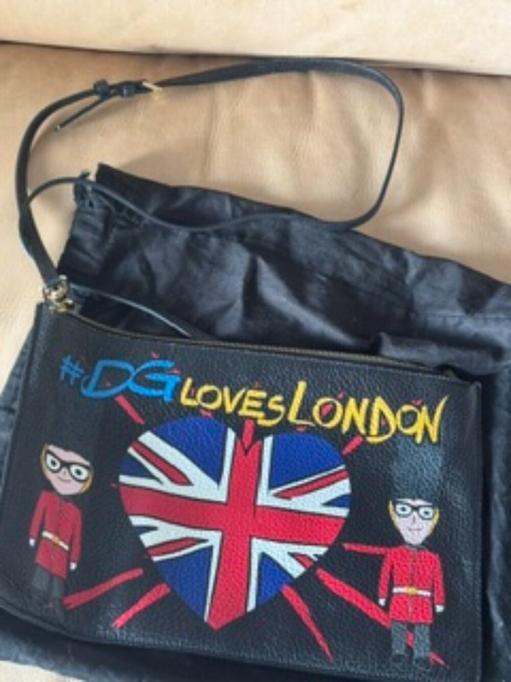 D&G LOVES LONDON CROSSBODY IN LEATHER